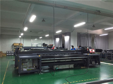 中国 生地/織物の多彩な印刷のための 1200 の Dpi 自動デジタルの印字機 工場